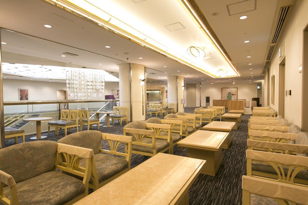 Shin Osaka Washington Hotel Plaza Екстериор снимка